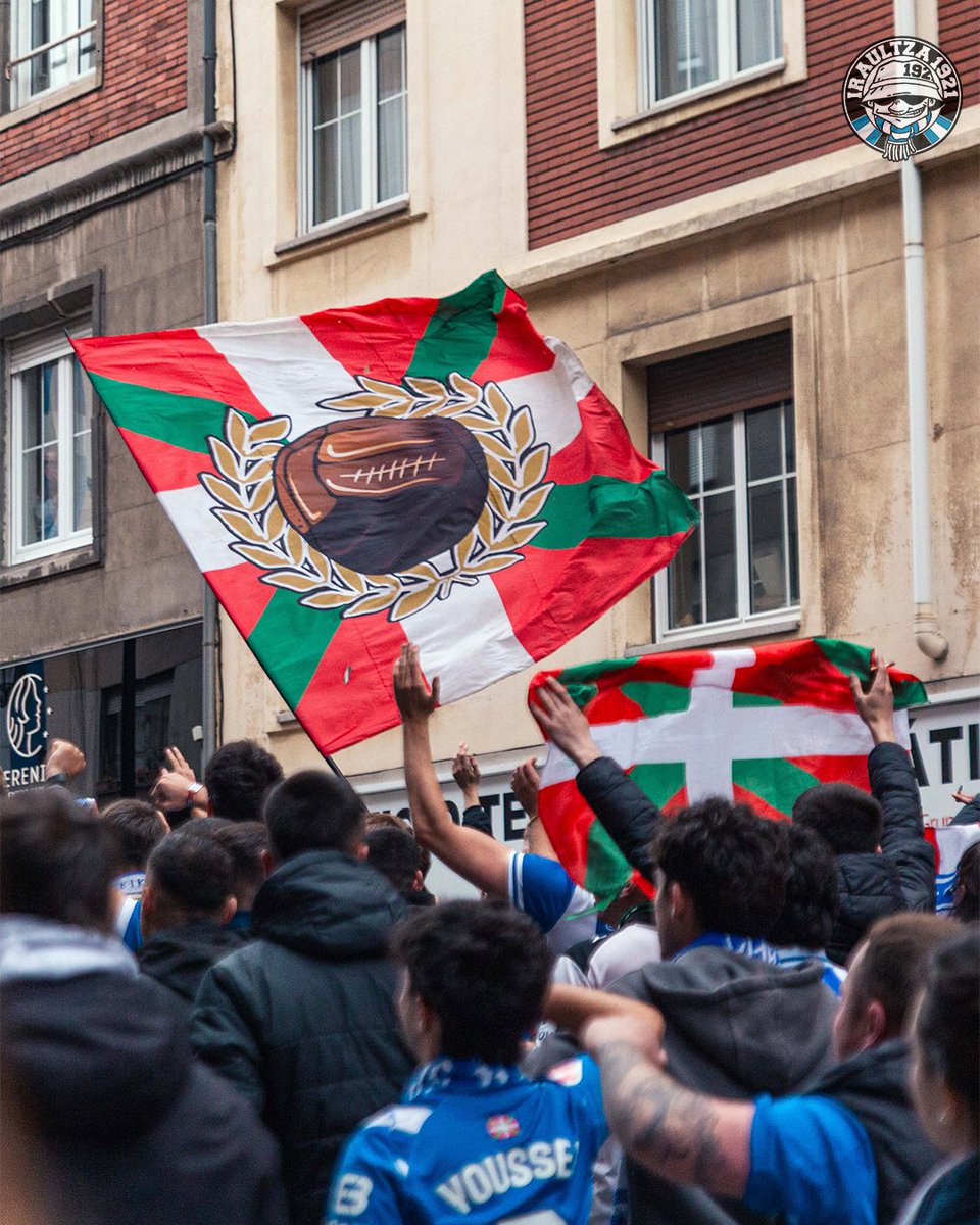 Iraultza1921's tweet photo. Argi erakutsi dugu, lehen mailakoak garela.

GLORIOSO BETI ZUREKIN‼️ https://t.co/MvOEx1N9Zp