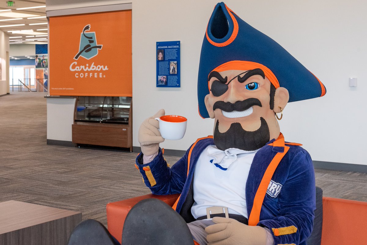 umary's tweet photo. The best way to experience #LifeAtMary? Visit campus for yourself ☀️

Schedule a visit here: https://t.co/ejGWvIjiPx.. https://t.co/N3ISNj9TdC