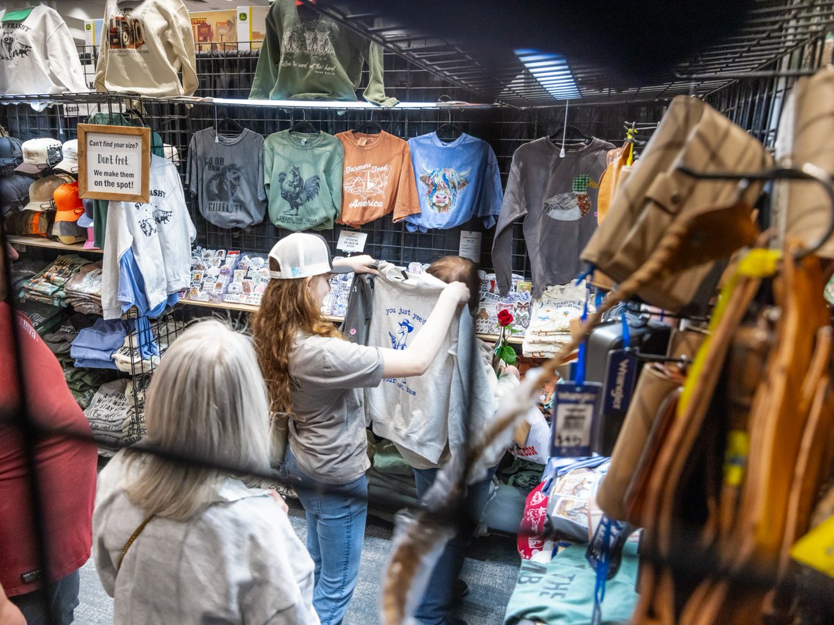 KYNFMS's tweet photo. NFMS has something for everyone, even the ones who aren't here for the horsepower. 🚜

The Gift &amp; Craft Market is one of the best-kept secrets of show week. What's the best thing you've ever picked up here? https://t.co/l5e7V32rxX