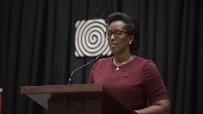 MichaelaAgasaro's tweet photo. The First Lady of Rwanda, Jeannette Kagame, has been a longstanding advocate for a strong and sustainable AIDS response that is focused on people's needs. 

Mrs Kagame was a co-founder of the Organisation of African First Ladies Against HIV/AIDS and served as its President from 2004-2006.

The First Lady has focused her efforts on the elimination of mother-to-child transmission of HIV and is also working to ensure young people can stay healthy and well as they transition into adulthood.   

Read more: https://t.co/B7mSkZvMGL