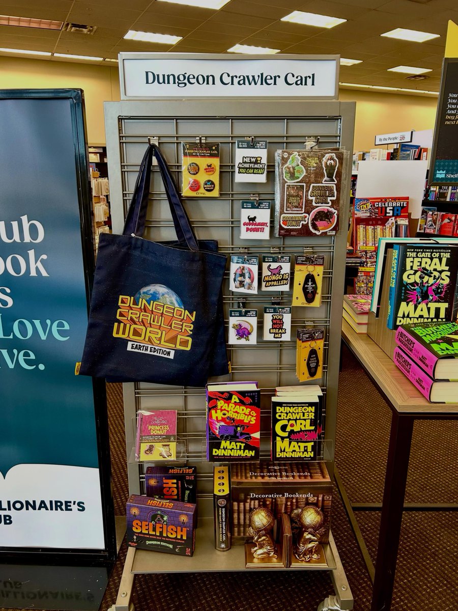 booksamillion's tweet photo. Gear up with official DUNGEON CRAWLER CARL merch and unlock a whole new level of chaos!💥

Shop your favorites in-store or online today.

#dungeoncrawlercarl #mattdinniman #bookmerch #booksamillion #dcc https://t.co/eEv39H4SRR
