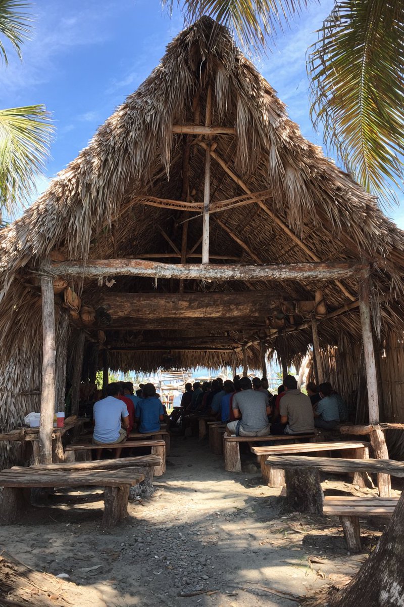 officialbiglife's tweet photo. In LATAM, people from five rural villages came together to receive training in Gospel tools so that they could gather as a church within their communities. 

Would you pray for these community leaders as they return home, that the hope of Jesus may spread among their people? https://t.co/KYKS2aH5pl