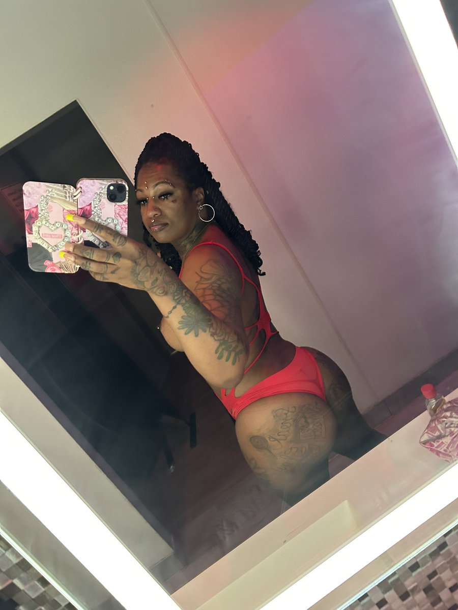 freakshowmoet's tweet photo. https://t.co/9dashcc1Oj