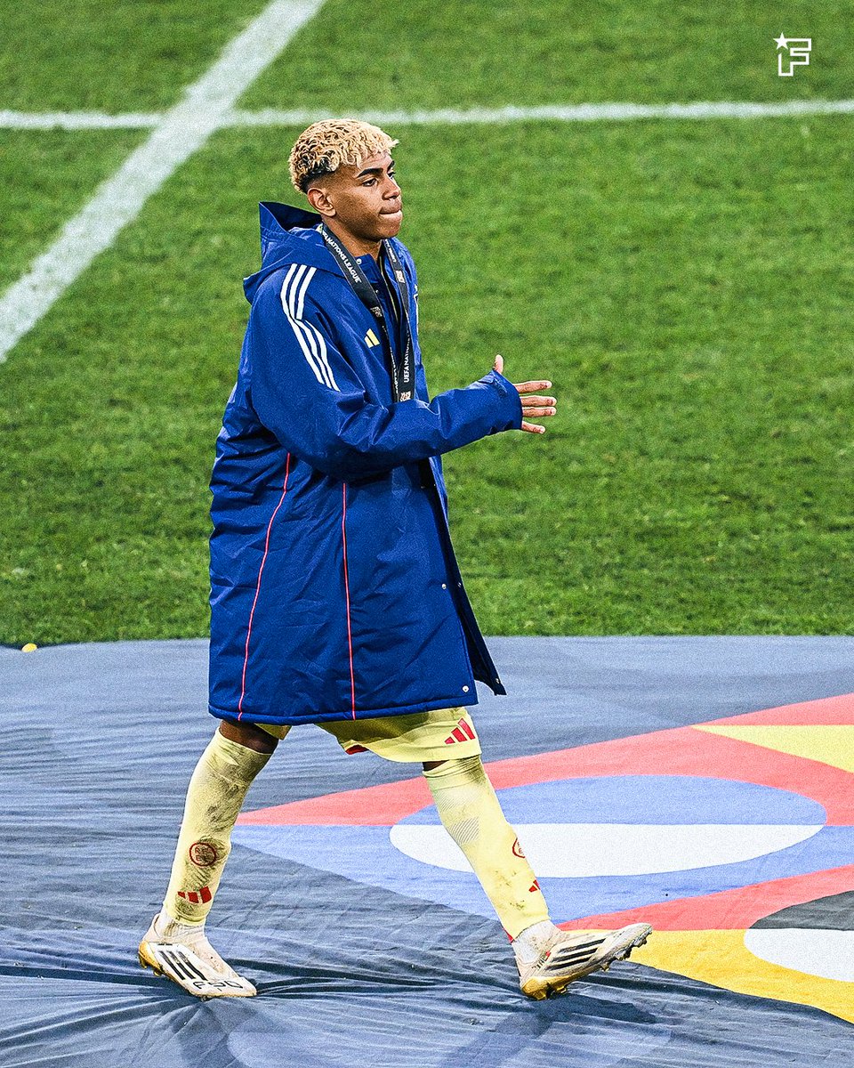 footmercato's tweet photo. 🚨 Après le forfait officiel de Fermín López, c'est Lamine Yamal qui est très incertain pour la phase de groupes de la #CdM2026 ! 😱🇪🇸❌

Touché aux ischio-jambiers, le crack du Barça devrait rater le match face au Cap-Vert (15/06) et reste très incertain contre l'Arabie Saoudite. L'Espagne croise les doigts pour un retour face à l'Uruguay le 26 juin. ⏳

La Roja peut-elle aller loin dans ce Mondial sans ses pépites catalanes au top de leur forme ? 🏆👇