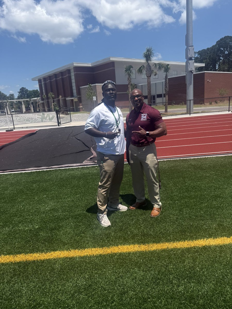 WFKnightsFB's tweet photo. S/O to Coach @malik_hoskins of @MorehouseFB  for Stopping by the 🏰 to check out some of our student Athletes! #everydaygiveeverything #compete #setthestandard #RecruitTheCastle https://t.co/7XhJ1AjzGr