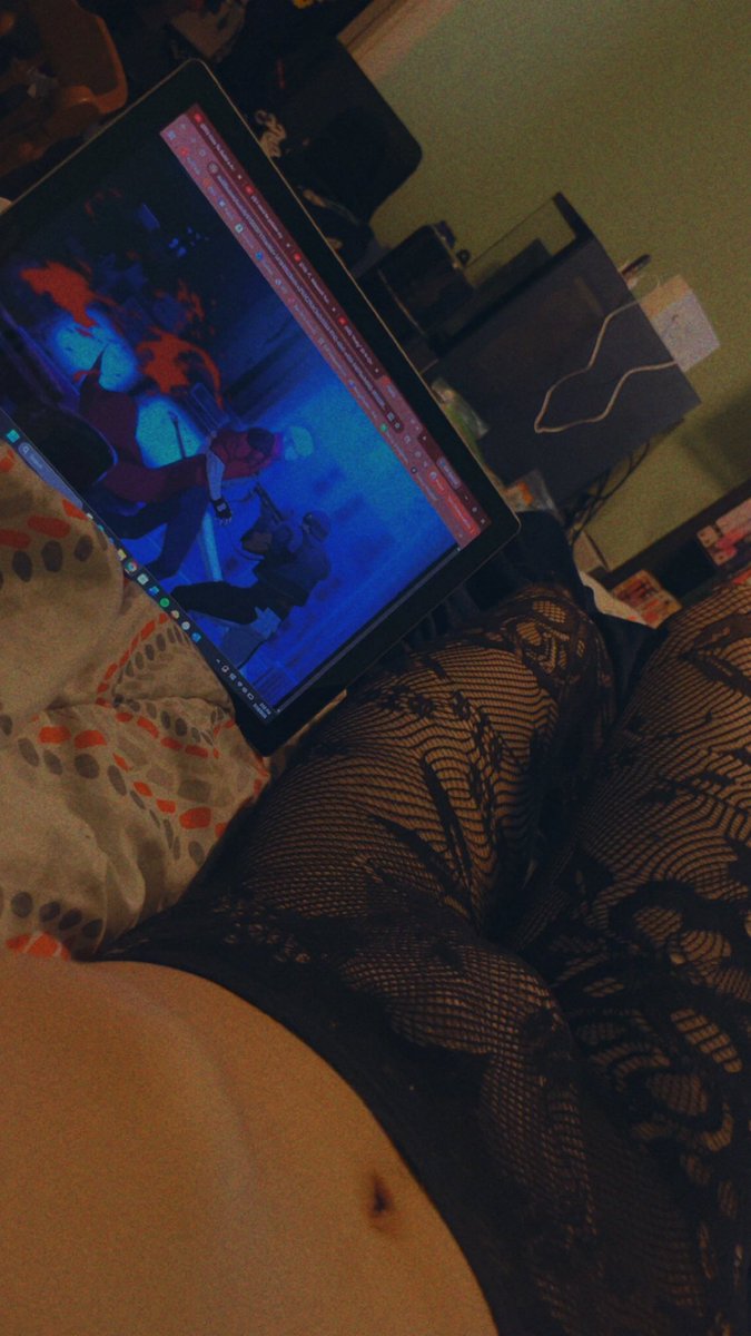 Violet ˚ʚ♡ɞ˚ tweet media