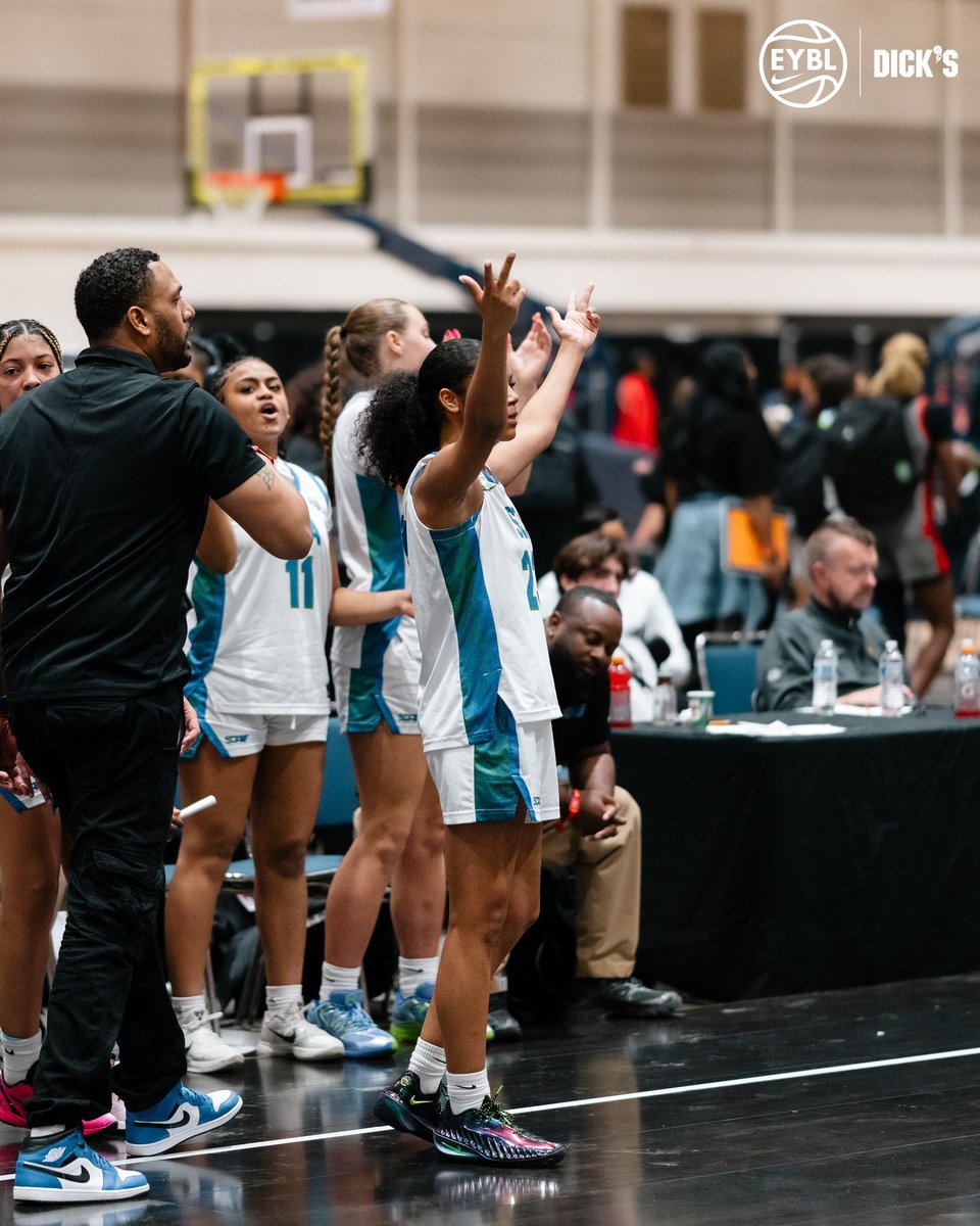 Tori_Harvey23's tweet photo. Finished 2-3 in @NikeGirlsEYBL session 2 in NOLA… 3 teams we lost to have a combined record 28-2 but we battled, next up Vegas 

@SCA_OH @BrooksHall33 @CoachFantan @2027SCA @KC_GBB @BobGreenburg @ETNreisenweber https://t.co/FzCx4NnH7c
