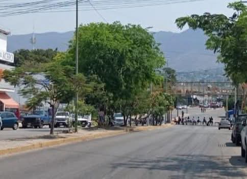 El Centinela MX tweet media