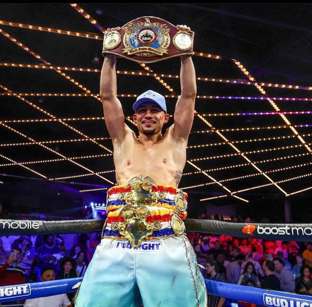 Teofimo Lopez tweet media