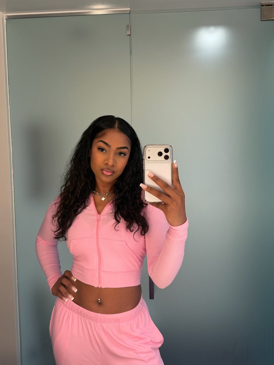 Deja Kelly tweet media