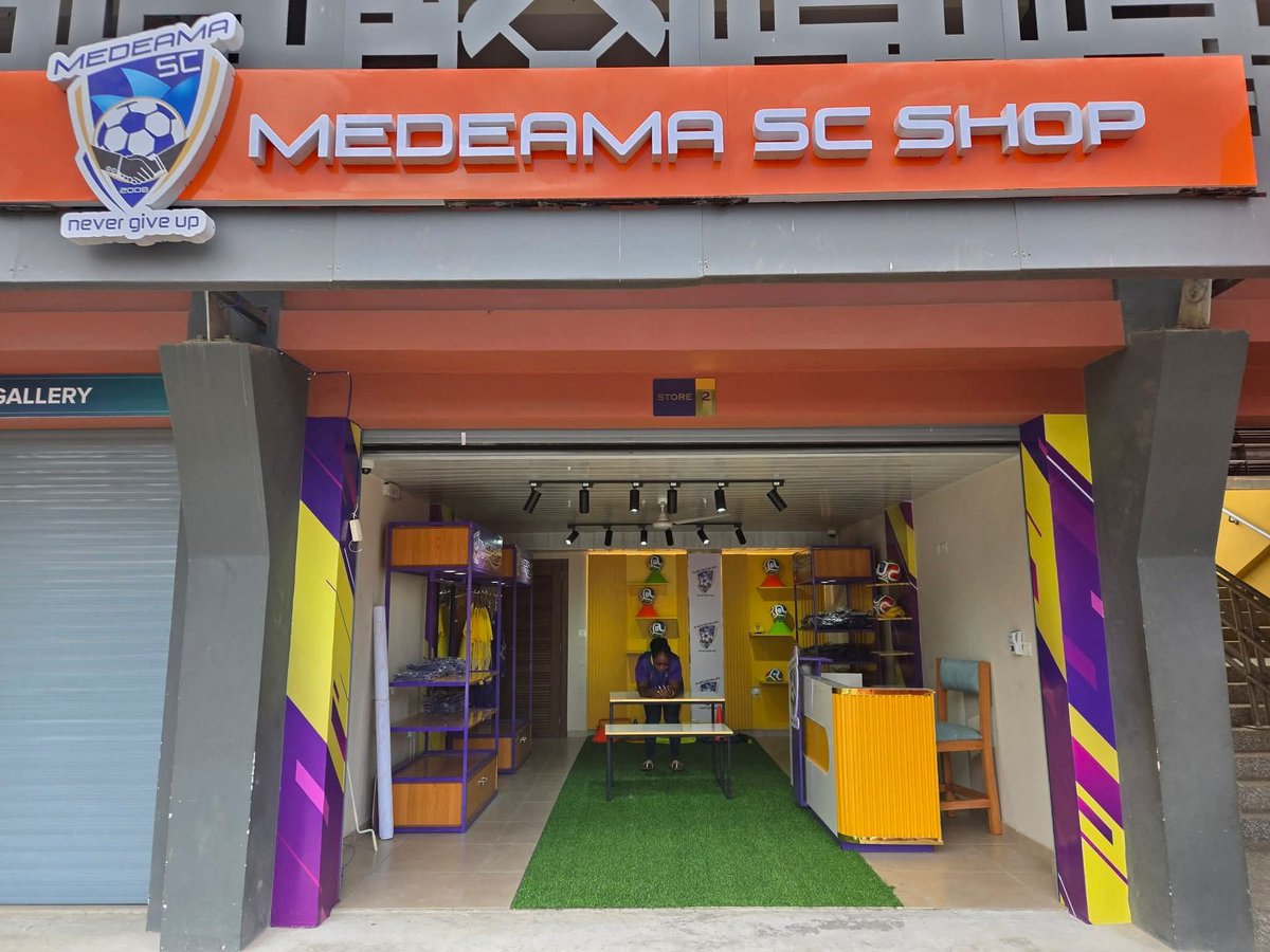 ShabanMo9's tweet photo. Ghana Premier League side Medeama SC’s new club shop at the TnA Stadium 📷🔥 https://t.co/103NI0pQgT