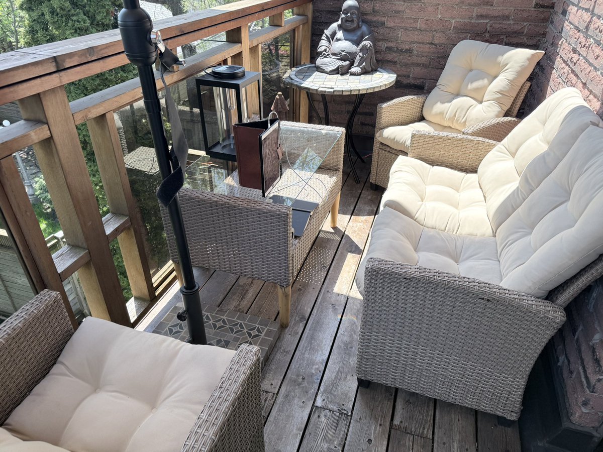 Shooker35's tweet photo. Victoria Day 🇨🇦 

Started with a 30km Bike ride

Deck all set-up for the season

Lounging with The Beatles (Please Please Me thru Abbey Road) &amp; soaking up the warm, sunny weather (lizard mode) https://t.co/CiDJtSGDvm