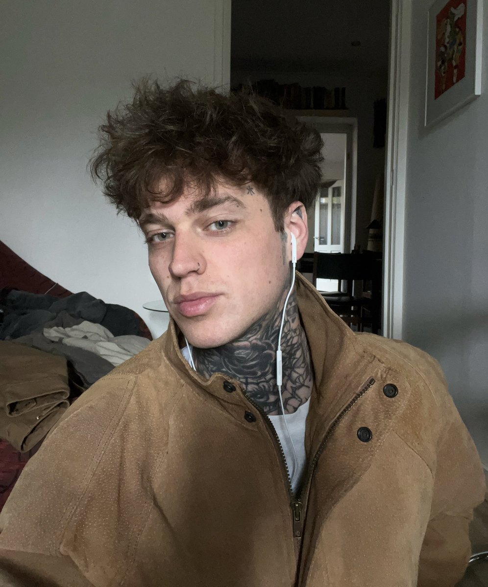 aaron tweet media