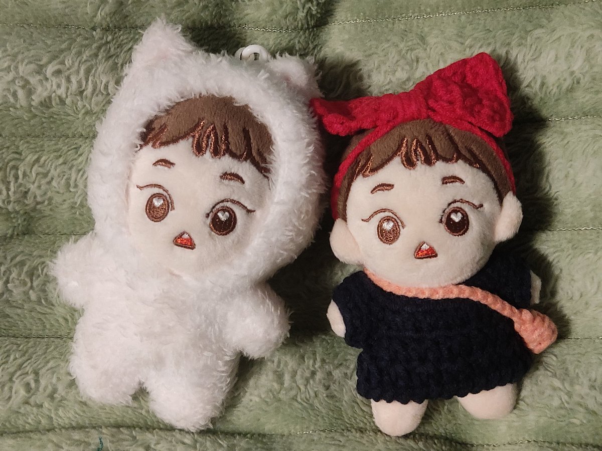 yumi_onlyone's tweet photo. long overdue post, but thank you @anneJongHaseyo ♡

the way i forgot i already had one, so now there's two of them lol https://t.co/ZvBIG7Xfu9