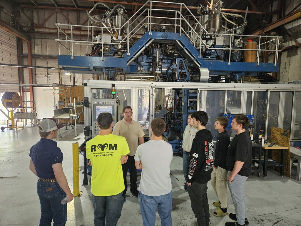 NCCSCIndiana's tweet photo. This morning Mr. Lobo's class visited KVK here in New Castle, one of our newest Trojan Enterprises Automation &amp; Robotics Business Partners! Students enjoyed seeing the skills they learned in class being put into practice. https://t.co/1mebrO9Abi