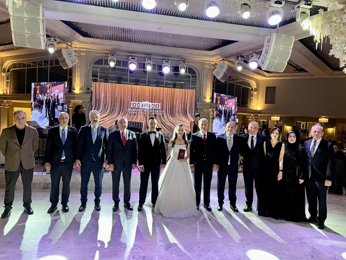 bhdralprn's tweet photo. MHP Merkez Disiplin Kurulu Başkan Vekilimiz sayın Ahmet Korhan Mastı beyin oğlu Çağhan Buğra Mastı ve kızımız Fatma Nur Özata hanımefendinin düğününe Genel Başkan Yardımcımız Ankara Milletvekilimiz sayın Mevlüt Karakaya, MYK, MDK üyelerimiz ile katılarak, genç çiftin bu mutlu günlerinde sevinçlerine eşlik ederek, mutluluklar diledik. @AhmetMASTI