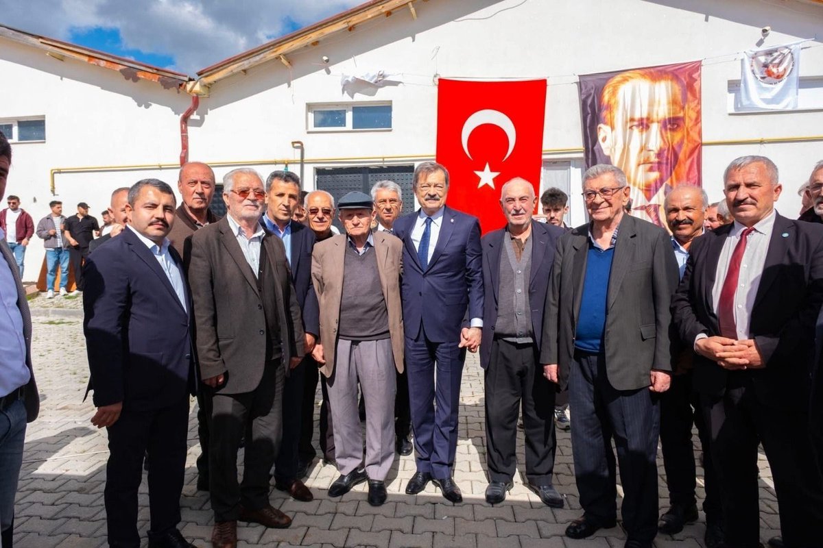 Lutfullah Kayalar tweet media