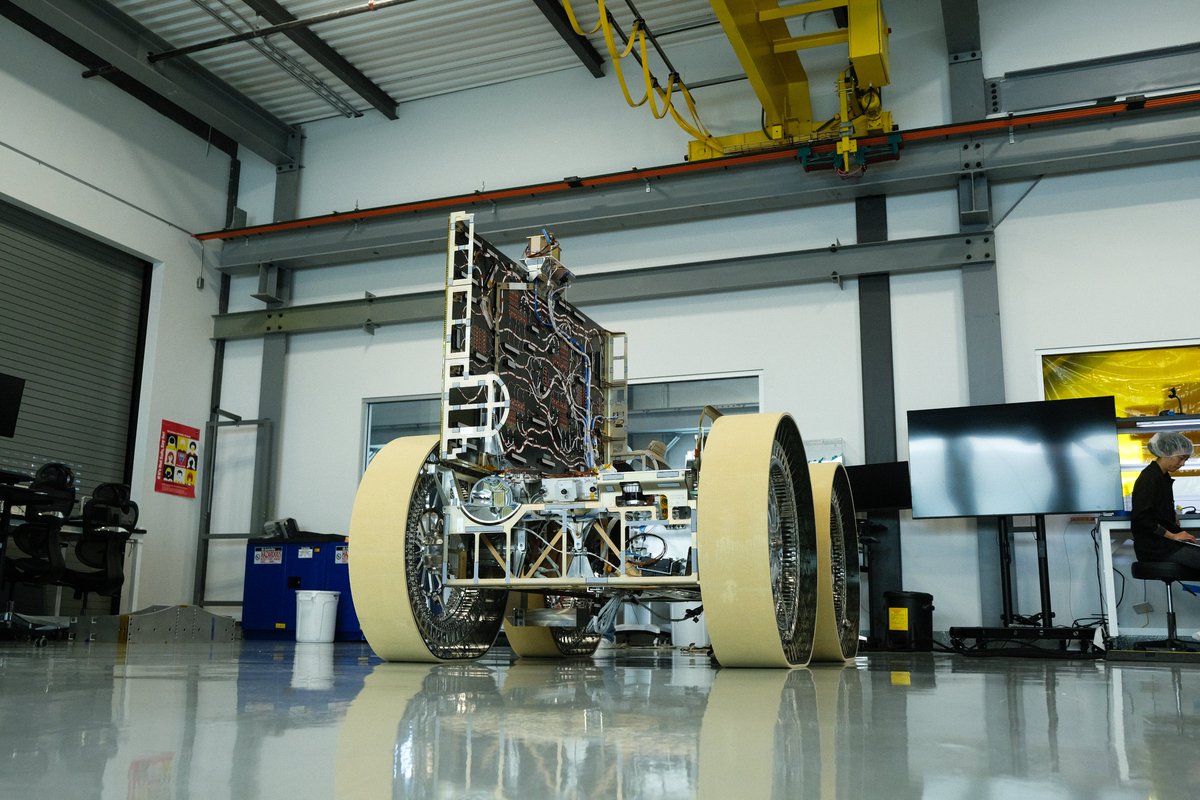Astrolab tweet media