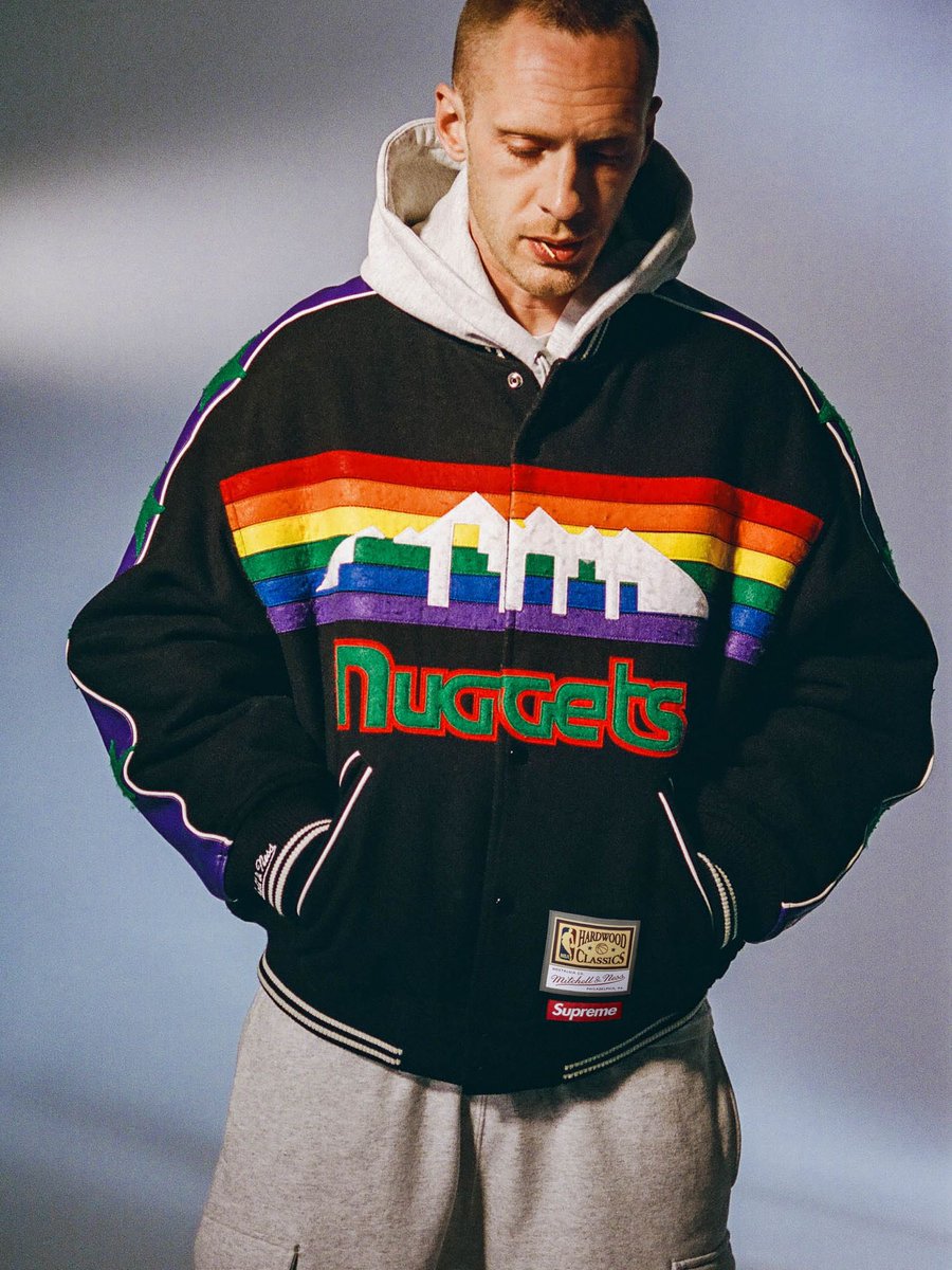HOUSEOFRICK's tweet photo. 👤 SUPREME x MITCHELL &amp; NESS COLLAB 

Out on Thursday May 21st. 

Pieces will include 
Jerseys 
Jeans/ Jean shorts
Letterman jackets 
Hoodies
Inspired by the sporty 2000s look. https://t.co/wUw8NEzXV2