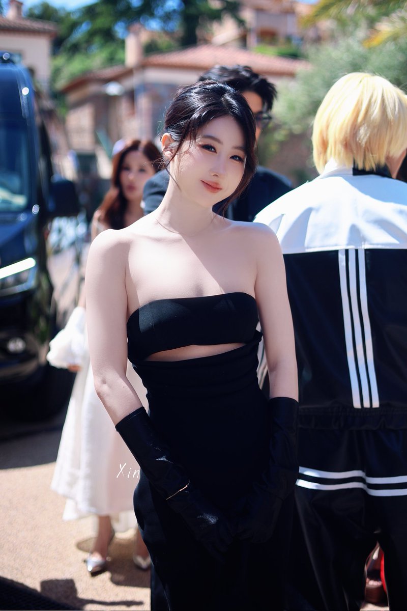 去数星星yo几颗_Xin tweet media