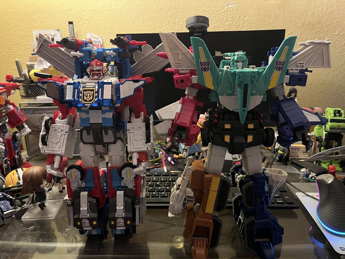 TFsource - Toy Store tweet media