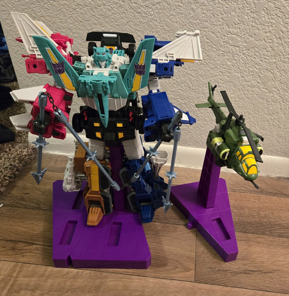 TFsource - Toy Store tweet media