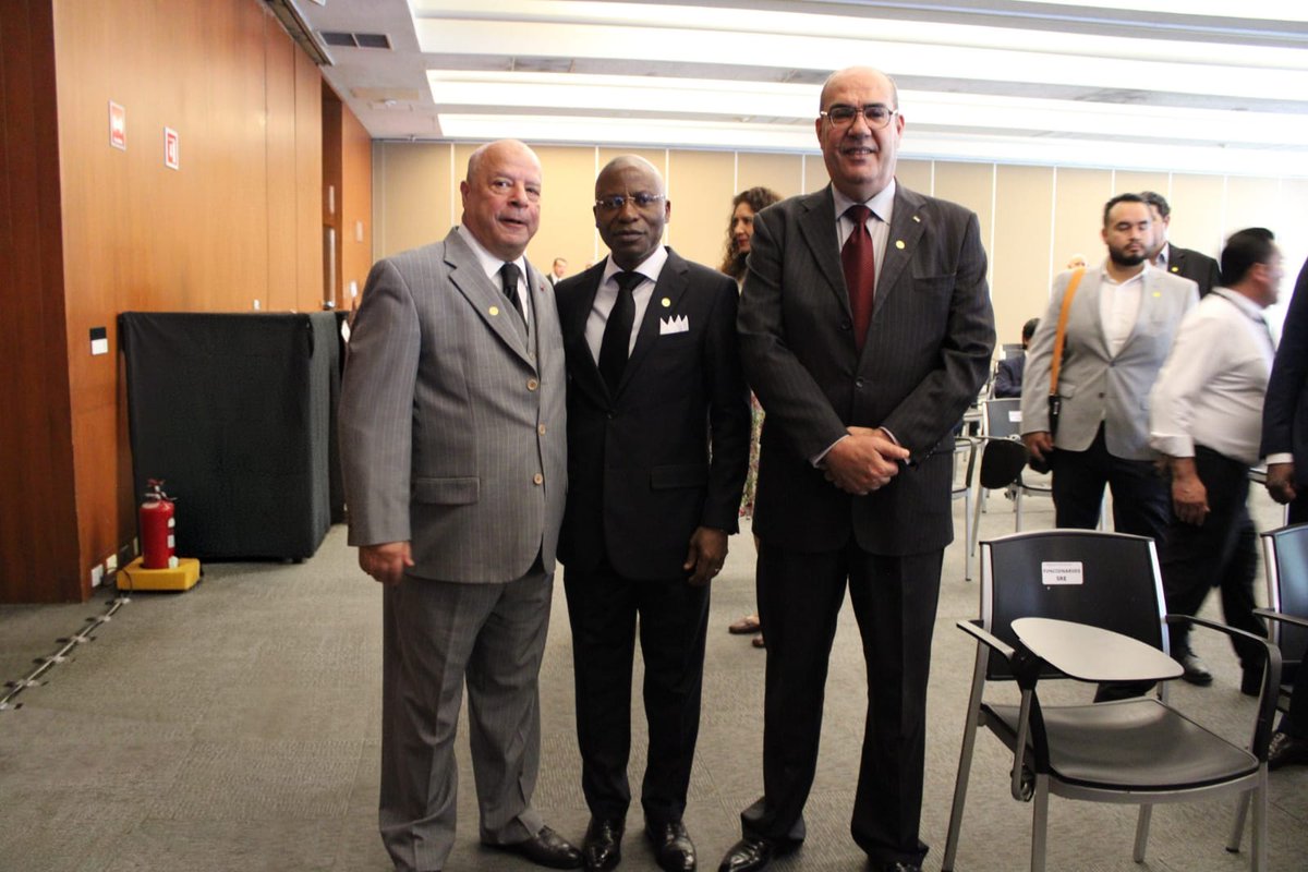 MoroccoInMEX's tweet photo. S.E el Embajador  Abdelfattah Lebbar, asistió a la inauguración de la Semana de África en México, acto presidido por el Canciller, Roberto Velasco Álvarez; la subsecretaria, María Teresa Mercado Pérez; y el Embajador de Côte d’Ivoire en México y decano del grupo africano. https://t.co/3BucCO0vdx