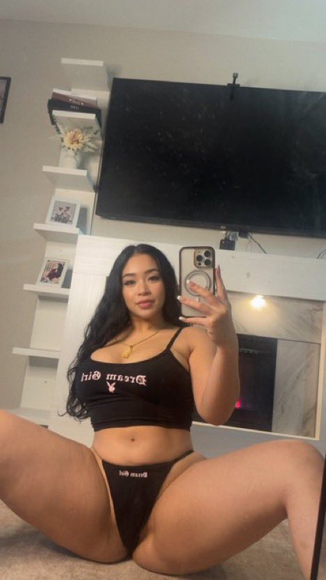 christynackk's tweet photo. Pick your favorite https://t.co/TCqKb9rpQd