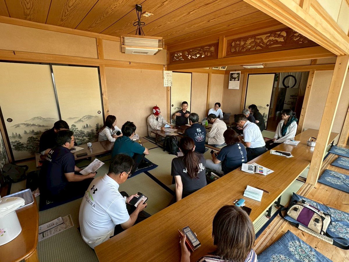 muchagreat's tweet photo. 長野県をそば県にする議員の会の第7回総会を開催しました！！

真剣に長野県のそばの未来を考えてます！
今年は長野県生誕150年の記念の年！
そば県宣言いつやるの？？
今でしょ！（笑） https://t.co/YF22RoTYL0