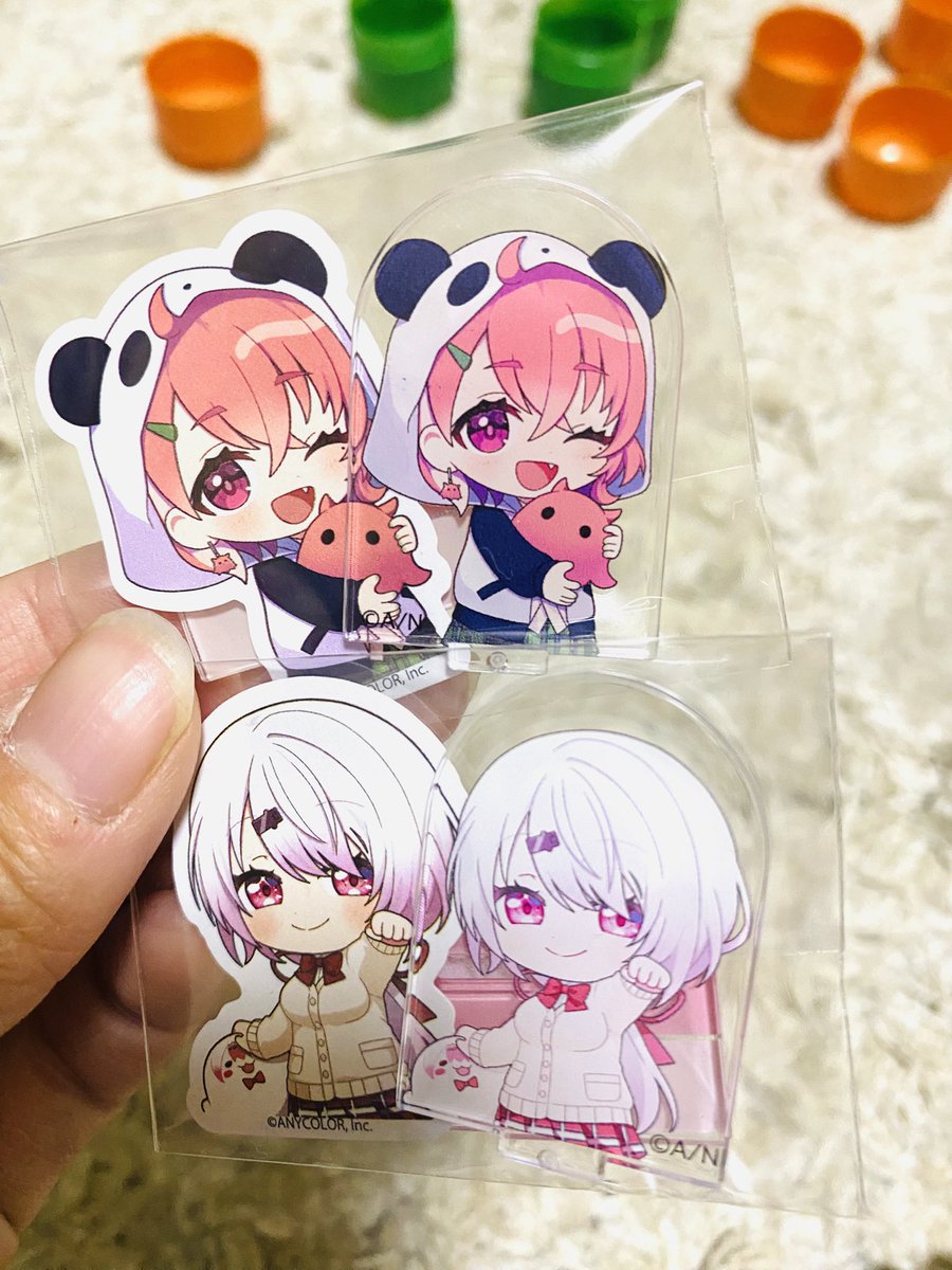 Riox7ih's tweet photo. チョコエッグ購入済✨️
シークレットは引けたけどリトとイブも欲しかったなぁ…
(ネタバレ防止の為モザイク加工あり) https://t.co/w90gOldByS