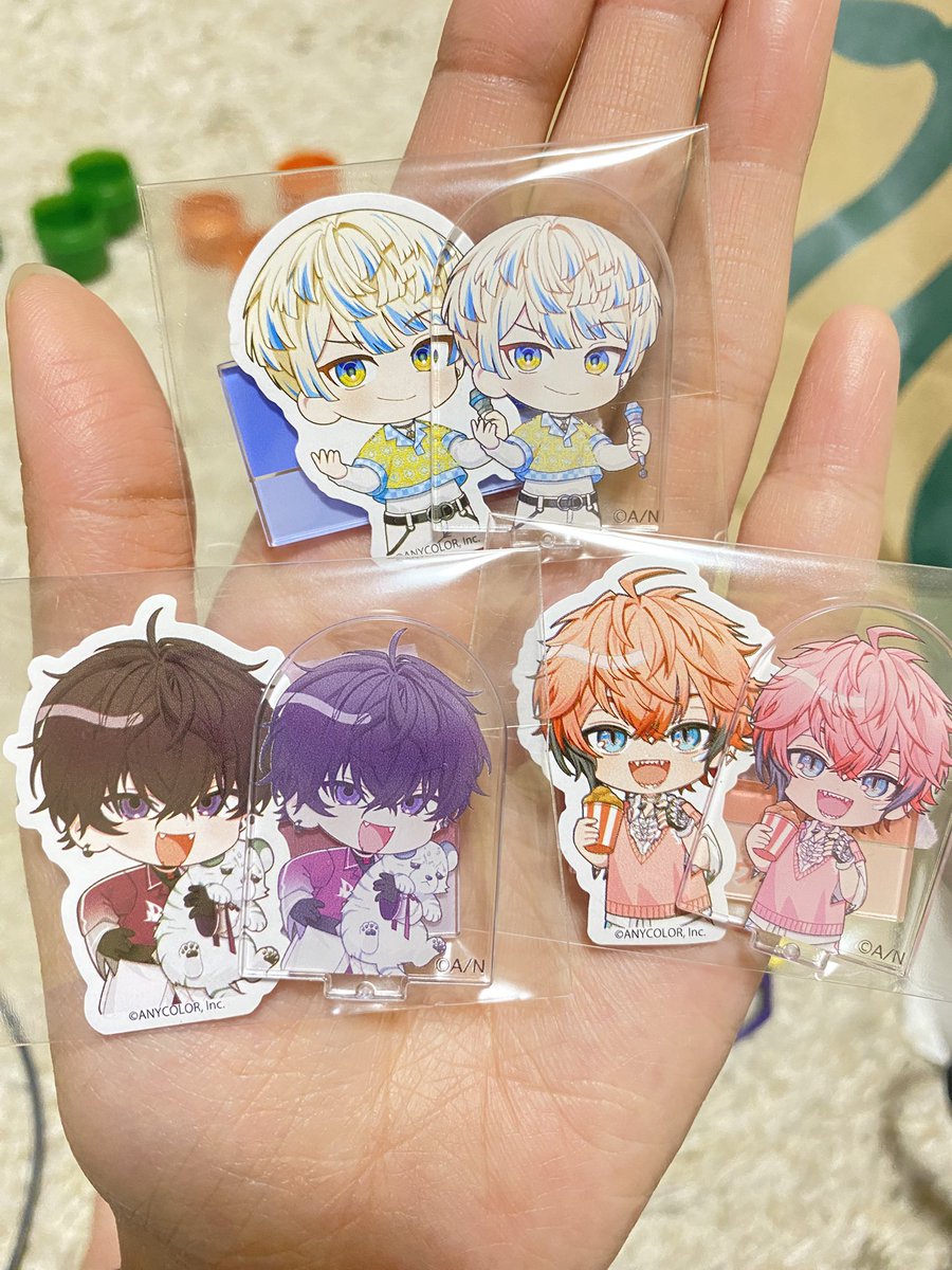 Riox7ih's tweet photo. チョコエッグ購入済✨️
シークレットは引けたけどリトとイブも欲しかったなぁ…
(ネタバレ防止の為モザイク加工あり) https://t.co/w90gOldByS