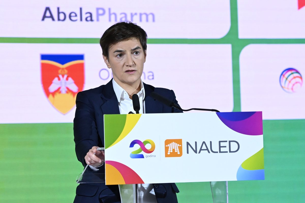 sns_srbija's tweet photo. Брнабић @anabrnabic: НАЛЕД и у време подела и поларизације остао објективан
https://t.co/wkAcLFUEAl https://t.co/xSQCh0vB5o