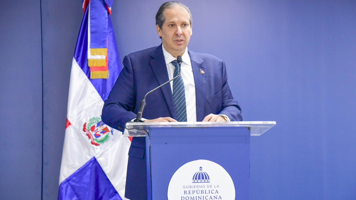 joeltorresDO's tweet photo. Orgulloso y enhorabuena por el Dr. Víctor Atallah, toma posesión como presidente de la Asamblea Mundial de la Salud.

Nota: Ha sido elegido por unanimidad durante la sesión plenaria celebrada en Ginebra, Suiza.

Enlace:🔗
https://t.co/PsOQlwN4E5

@luisabinader @raquelarbaje @vicatallah @SaludPublicaRD @anarossina