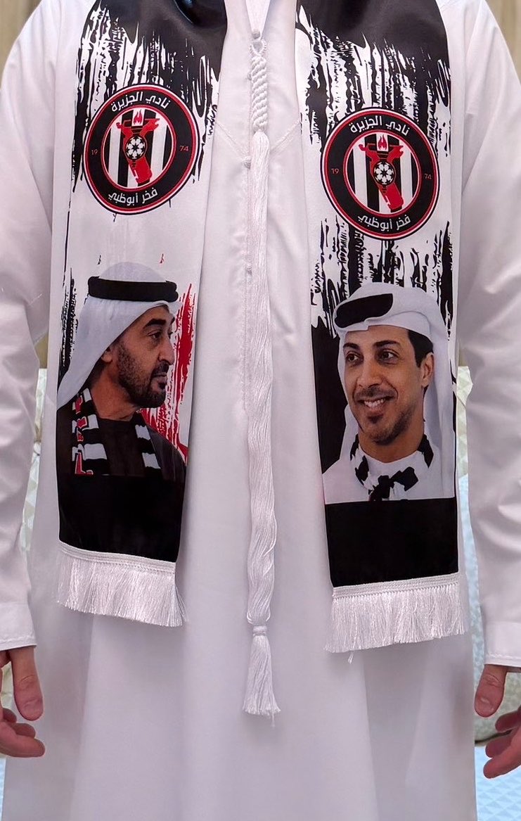 IVl7MD_'s tweet photo. افخم شال للجزراوية تكفل فيها اثنين من الجزراوية على حسابهم الخاص وراح تتوزع على الجزراوية 😍🖤🤍
#فخر_بوزايد https://t.co/KEX6FaKOaz