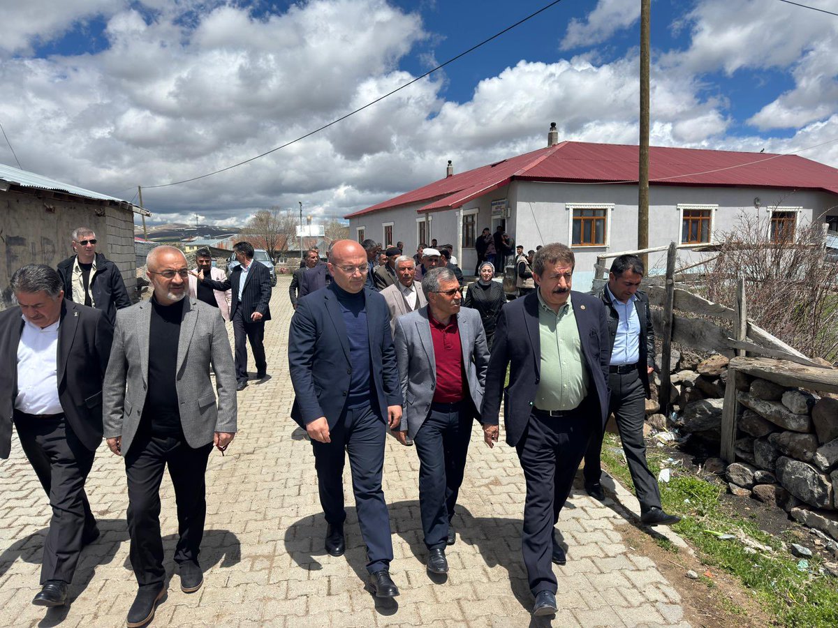 AbdurrahimFIRAT's tweet photo. Erzurum’umuzun güney ilçeleri Tekman ve Karayazı’da gerçekleştirdiğimiz “Halk Buluşması” programları, medyada genişçe yer aldı!
#erzurum #tekman #karayazı 

📌 https://t.co/WWoTSjVAiD

📌 https://t.co/8jrdpdhjdN

📌 https://t.co/5ta8Wc26Xy

📌 https://t.co/GK9ipB8Phu

📌 Kaynak: Elips Haber - "Herkese eşit yaklaşır" https://t.co/3FEyfiykH6

📌 Kaynak: Başkent Postası https://t.co/XaFlPLDPtt

📌 Kaynak: Ajans Doğu https://t.co/LiMpbuuDdW

📌 Kaynak: Erzurum Ekspres Haber https://t.co/dYsK6N24NP

📌 Kaynak: Haber49 | Muş Haberleri, Son Dakika Muş Haber Sitesi ve Muş Gazetesi https://t.co/950YImR410

📌 Kaynak: Güne Bakış Gazetesi https://t.co/VqLWjlV2XQ

📌 Kaynak: Erzurum Olay https://t.co/pzbgtut5d8

📌 Kaynak: ERKHABER https://t.co/CY2vbR33by

📌 Kaynak: Habertürk https://t.co/6HeMN7ISkr

📌 Kaynak: Son Dakika https://t.co/HSKbOTQOHS

📌 Kaynak: Serhed Haber https://t.co/DukUcv1CQv

📌 Kaynak: Gazete Rize / Rize Haber / Rizespor Haberleri / Son Dakika Haberleri https://t.co/D6GsS6SKvt

📌 Kaynak: Saray Medya https://t.co/OPbrWN5YqX

📌 https://t.co/M33oDWDFs9

📌 Kaynak: https://t.co/bbdW9kwzxV https://t.co/KjtuXemTXy

📌 Kaynak: Tv42 Haber, Konya haberleri, Konya Gündem, Konya Haber, Konya Gündemi https://t.co/sBkyraOKxH

📌 Kaynak: Havadis | Haber Değil, Havadis https://t.co/aoLNhI4tGb

📌 Kaynak: Pusu Haber https://t.co/B8pc2FuTOI

📌 Kaynak: https://t.co/Ni8BfTs9Iu https://t.co/1lUfdIuMlO

📌 Kaynak: Kars Manşet https://t.co/P2SLappxwP

📌 https://t.co/dxGmw2bOE7

📌 https://t.co/Zjo3C0hcVt

📌 https://t.co/LfUrwCvNro

📌 Kaynak: Gazete Güncel https://t.co/t11QW0iWtK

📌 https://t.co/4Sjm3Iuxnp

📌 https://t.co/9AHYS804fT

📌 Kaynak: Medya Gazete -Son Dakika Haberler, Güncel Haberler https://t.co/EtNSarzIST

📌 https://t.co/hR0k5KQKFI