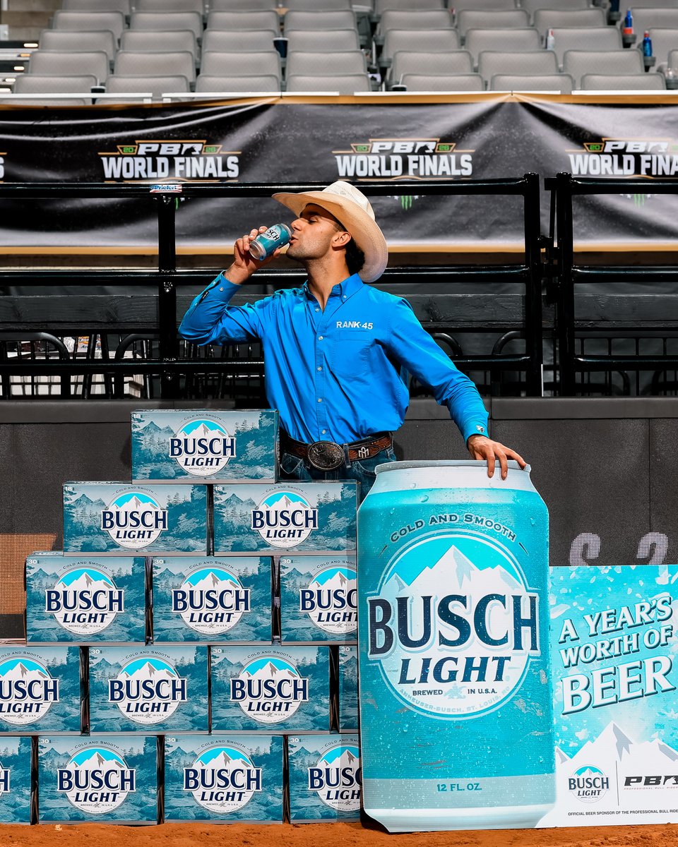 PBR's tweet photo. Marco Rizzo secured the coldest prize at World Finals 🍻

#PBR | @BuschBeer https://t.co/BLwid4Nl6u