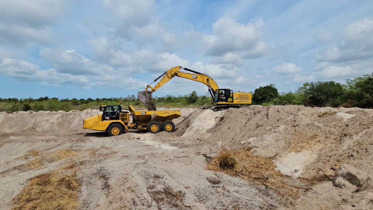 catalystbc_'s tweet photo. Groundbreaking to build-out—we’re on-site. CEA is a science that can’t be managed from a desk.

Contact Catalyst BC for tailored cannabis #CEA consulting and cannabis cultivation facility design: https://t.co/UfJJY3Go9E 

#cannabisstartup #CannabisIndustry #CannabisConsulting https://t.co/YmIhgeeC9V