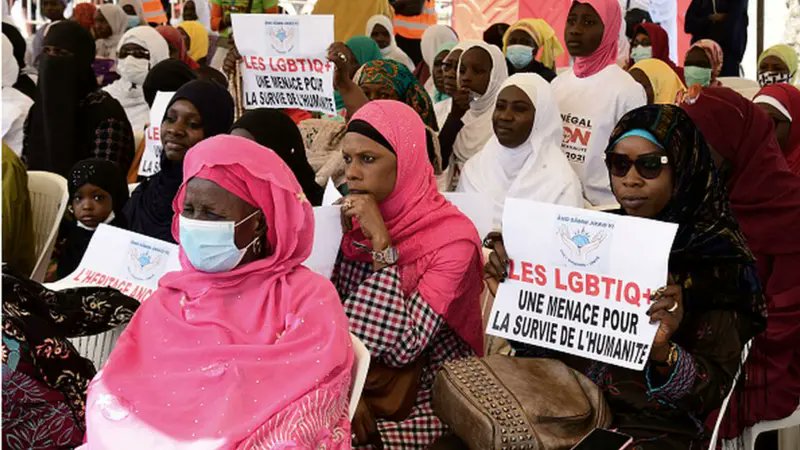 RSpt_1's tweet photo. @BallyBagayoko Monsieur,  regardez au Sénégal... https://t.co/hzLKz6xiDU