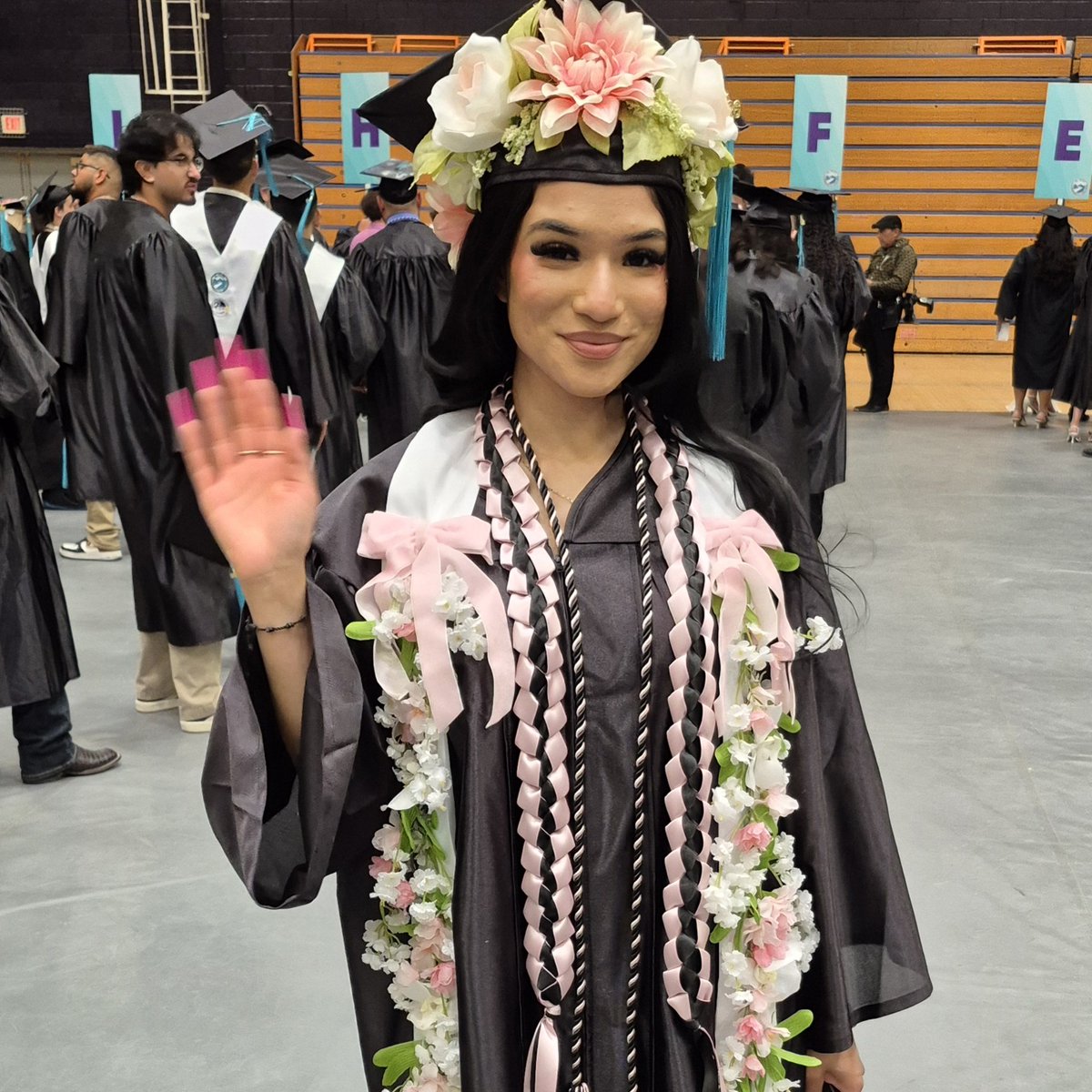 EPCCNews's tweet photo. Students celebrate their accomplishments and show off their uniqueness with some fun stoles! Congratulations graduates! #epccpride #epccgrad https://t.co/lafLnorJCO