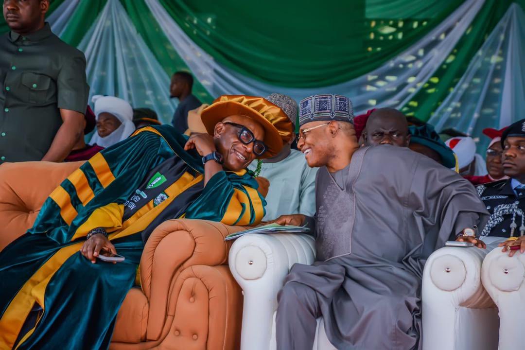 PINHEIROLPNG's tweet photo. Our Founding Partner, ‘Kemi Pinheiro OFR, SAN, LLD, FCIArb., in his esteemed capacity as Chairman of the Governing Council of Kaduna Polytechnic, was privileged to attend the institution’s Combined Convocation and 70th Anniversary Ceremony; a remarkable occasion commemorating https://t.co/bM6RAQ1erF
