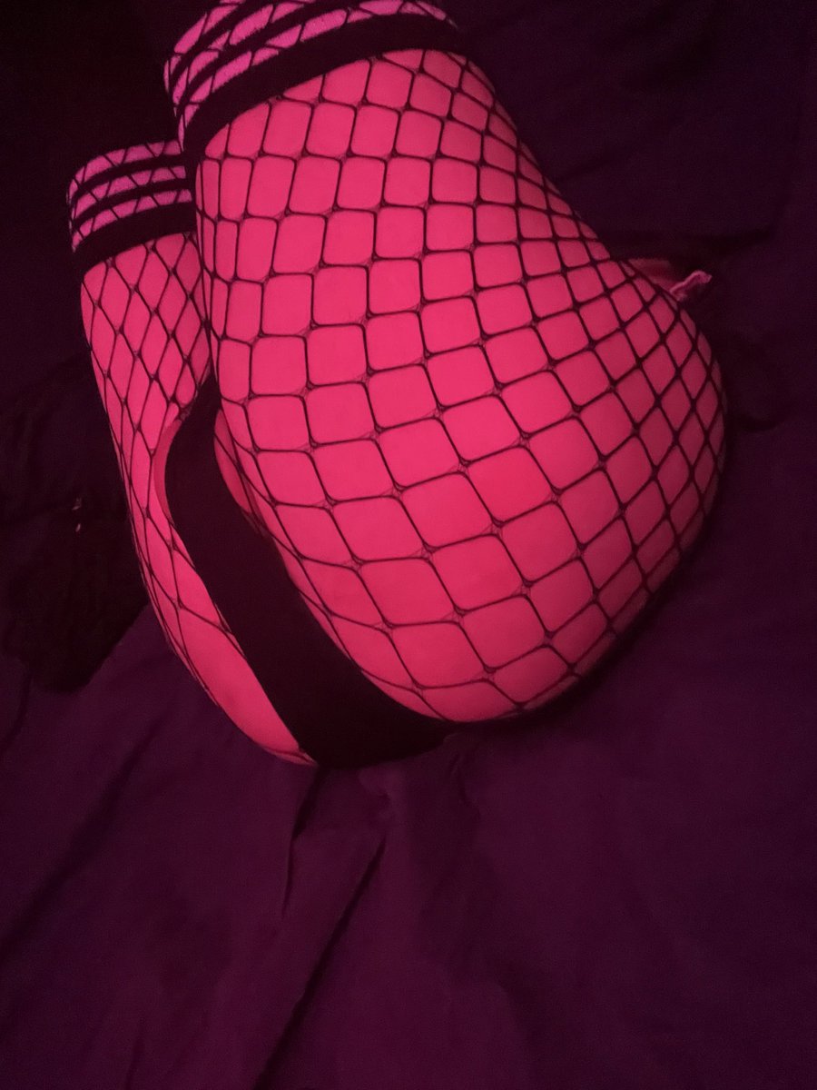 NotAFemboy 🔞 tweet media