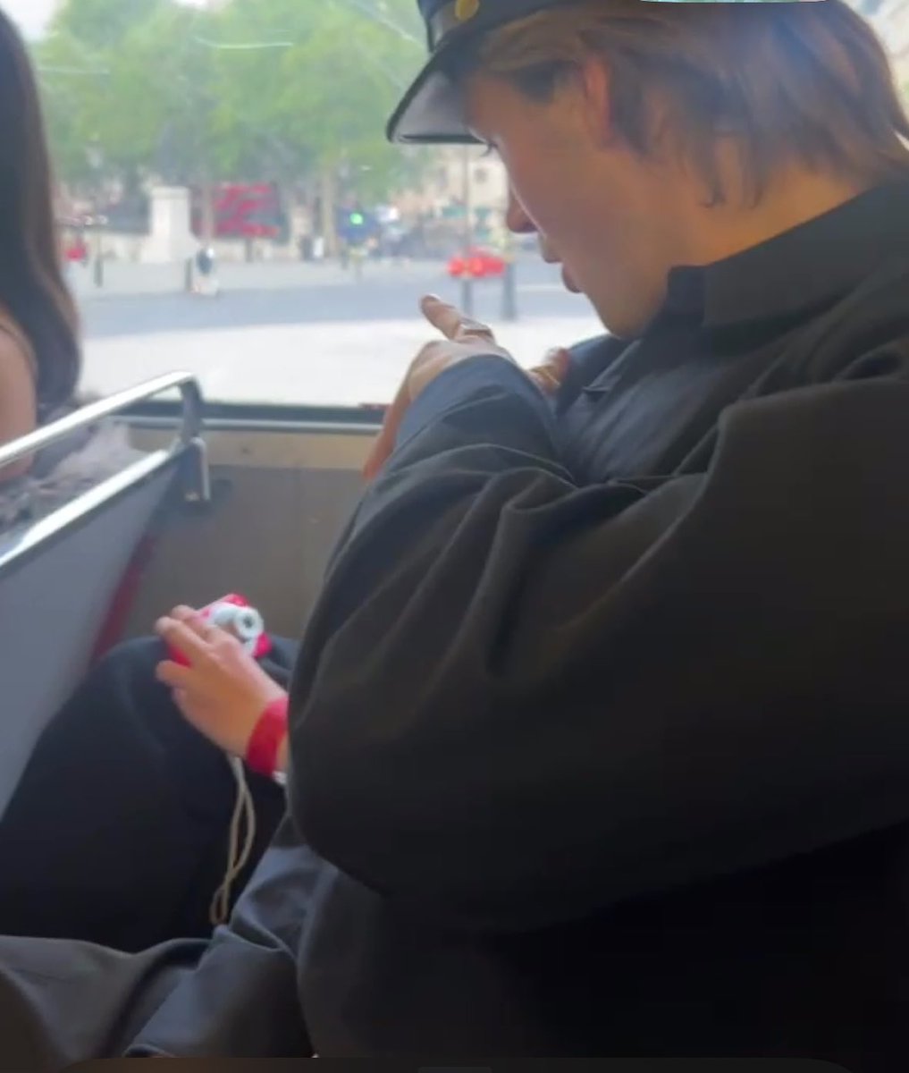 onlyever_'s tweet photo. @3ndscene @oneruel idk how i captured so many behind the scenes from u HHAHAHAHA https://t.co/TOkakQFIzP