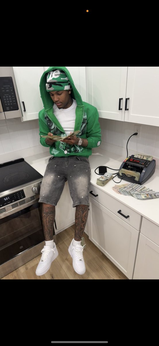 🆓Way Rickey tweet media