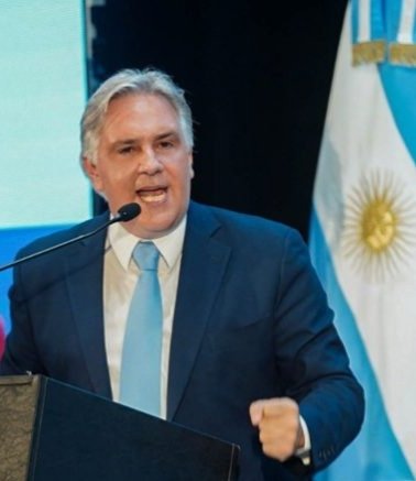 Cesar Tapia tweet media