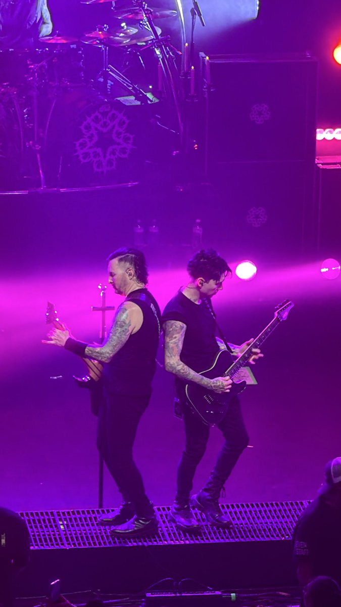 AndySixMic's tweet photo. 🔥 #bvbarmy https://t.co/QfJ51uKkzp