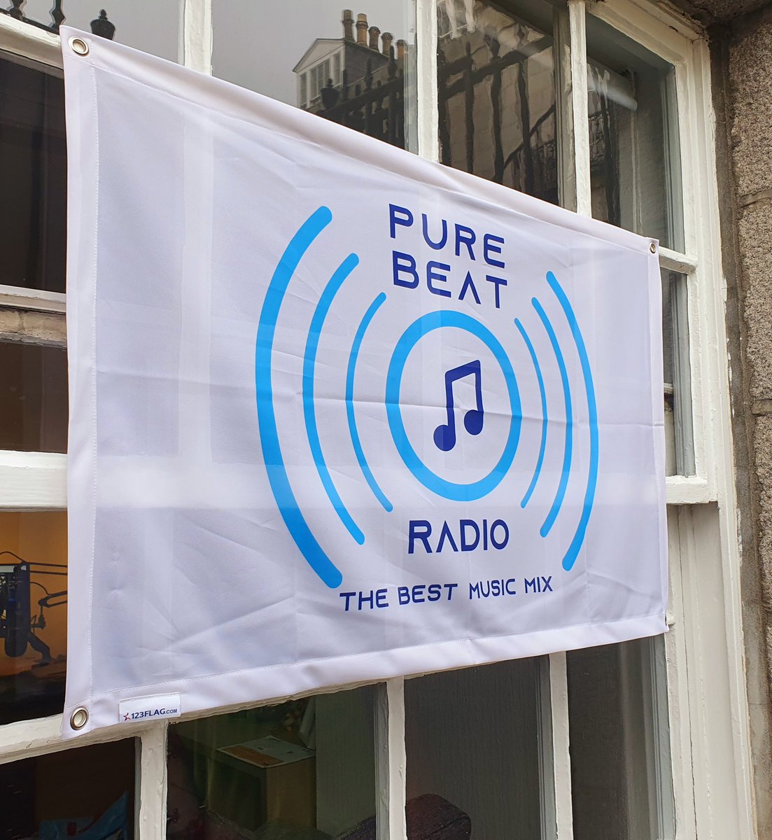 Pure Beat Radio tweet media
