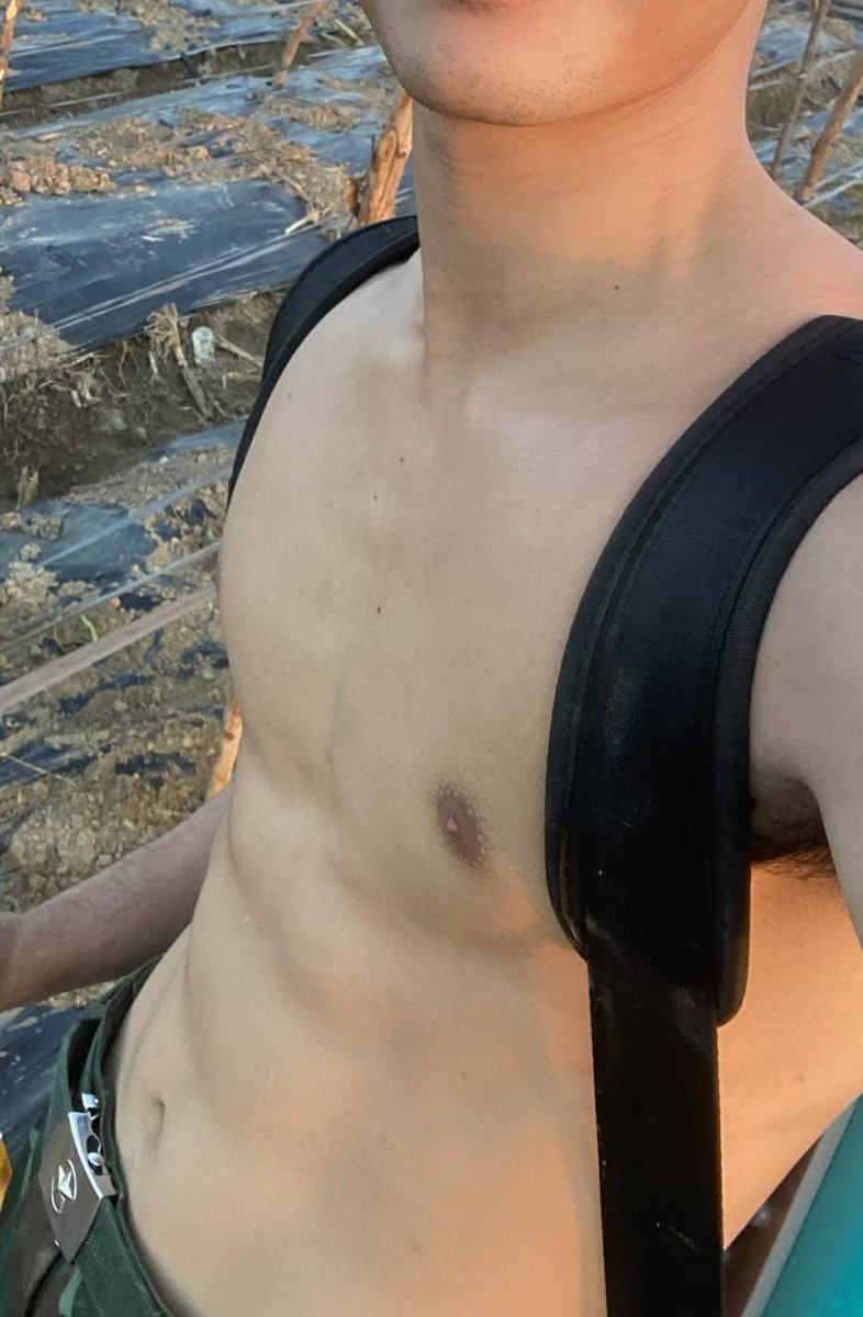 npp_js's tweet photo. Is there any game for me, master? This nipple is waiting for you.
#slave #bdsm #top #nipple https://t.co/UV5l5QrefM