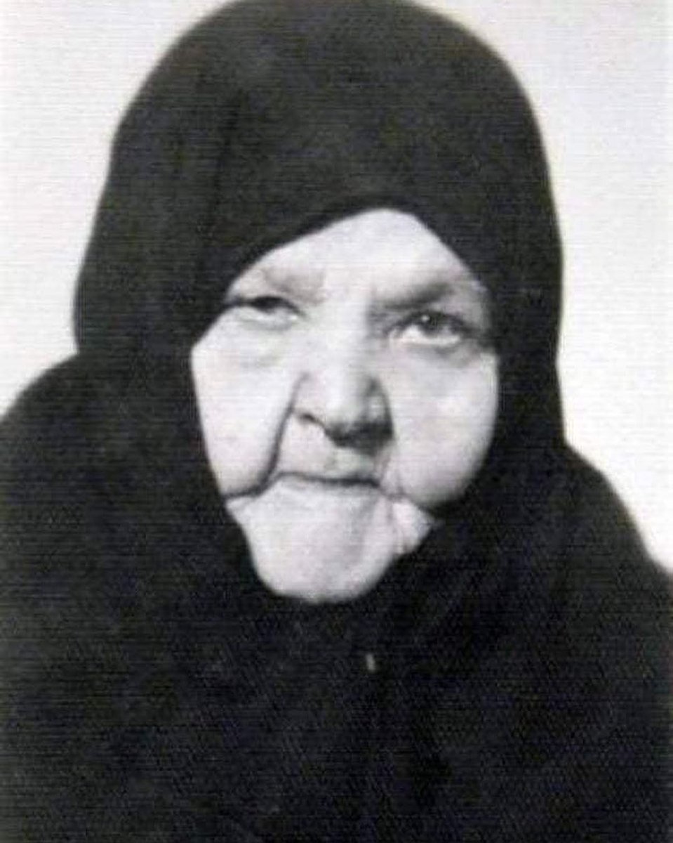 TarihteOan's tweet photo. #19Mayıs 1919'da Atatürk'ü Samsun'da karşılayan tek kadın, Sakine Baturay. https://t.co/vNYSMEUqoi