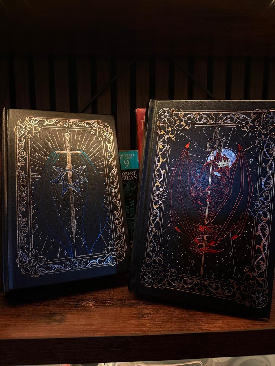 GameOverStation's tweet photo. I’m running a contest to giveaway a $200 gift card!! 💪🥂🎉

People just have to take a photo of their special Kickstarter edition of the Frith Chronicles, either holding it or in a cool spot! Here are some of the entries!!

I love them so much!! 💕 https://t.co/c8ZzgZAawY