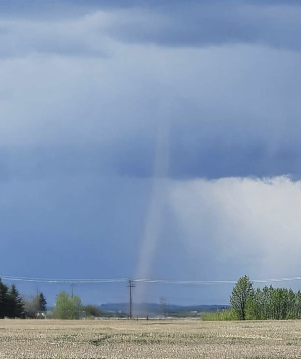Instant Weather Alberta ⚡️ tweet media